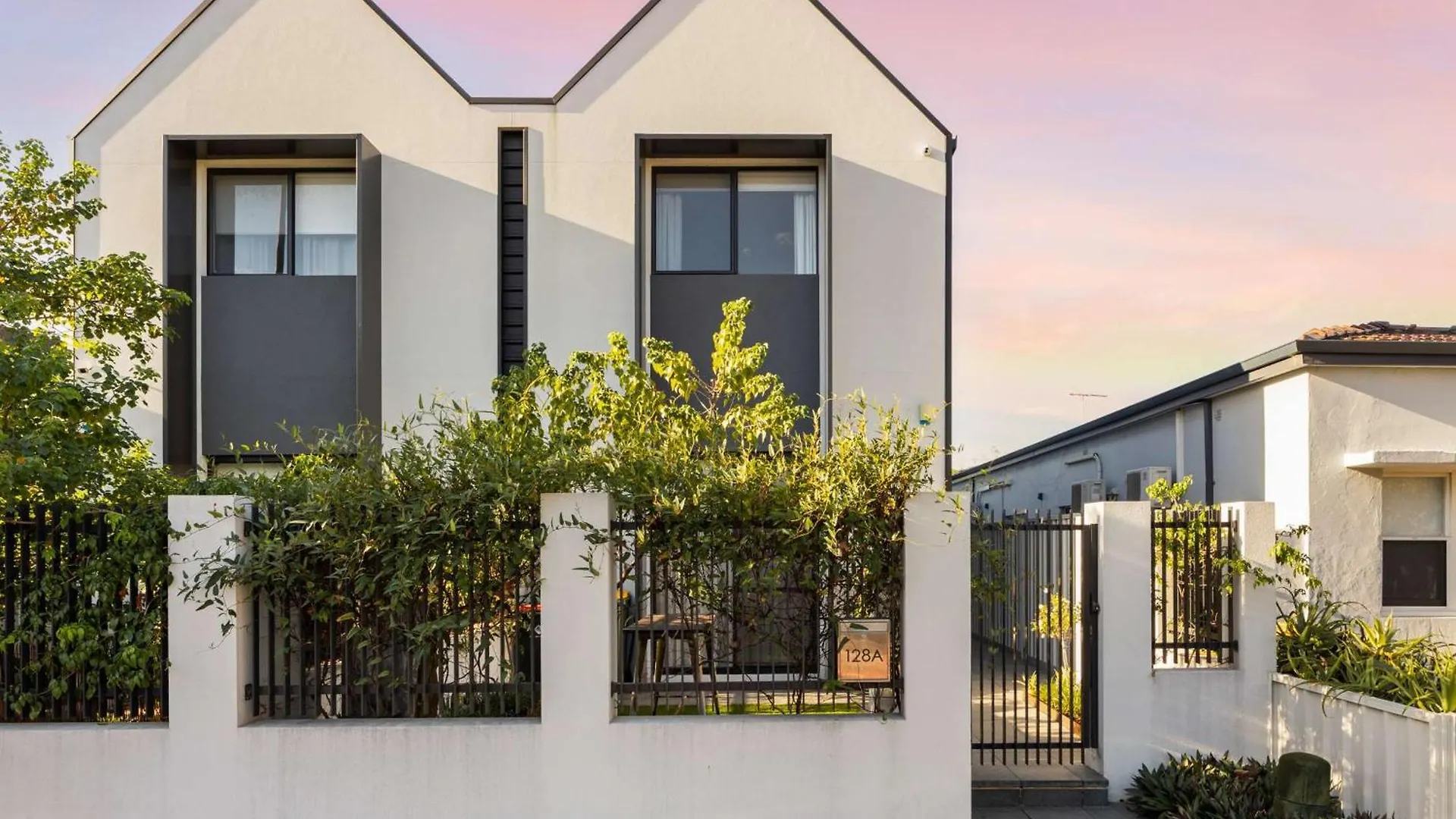 Holiday home Stylish Mount Lawley Retreat Walk To Beaufort Street Perth Australia